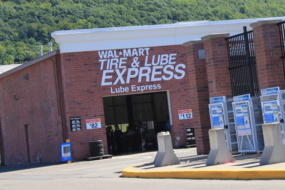 Walmart Lube & Tire Hours